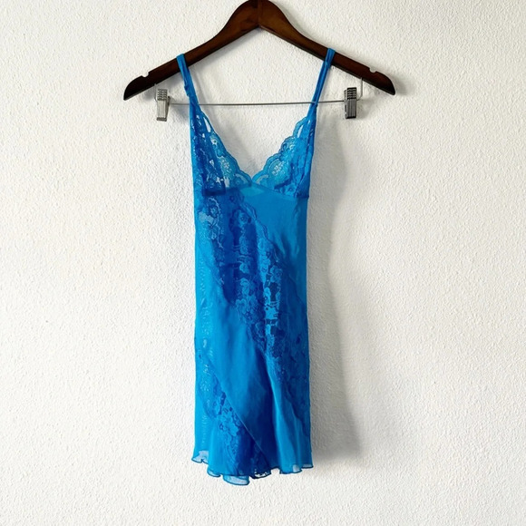 Fredericks Of Hollywood Set Intimate Lingerie Cross Back Panties Mesh Lace NWOT - Picture 1 of 13